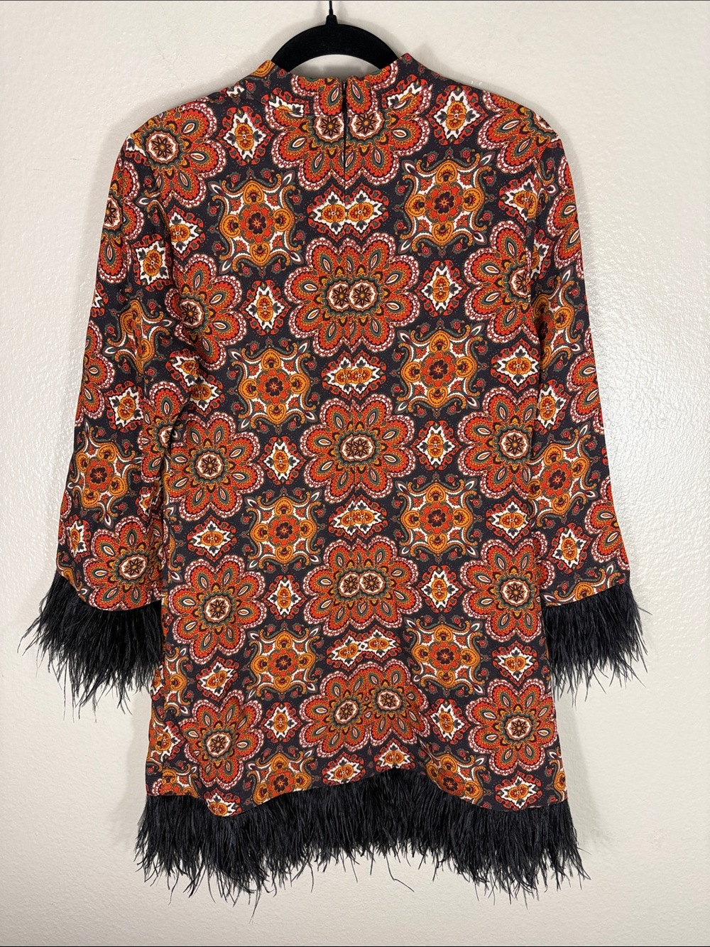 Cara Cara Scarf Medallion Chai Tea Vida Mini Dress - Picture 8 of 8